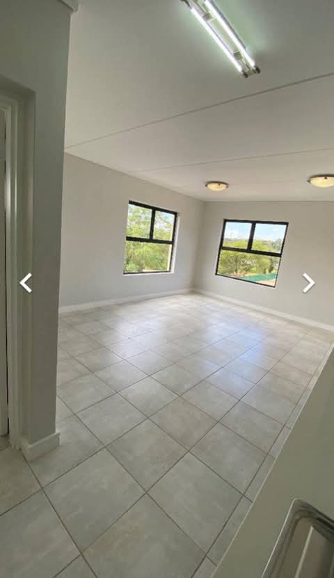 1 bedroom 1 bathroom apartment located in lin  in Sandton