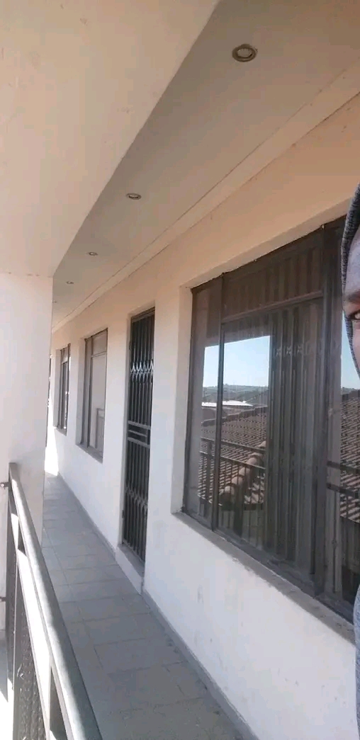 Bachelor flat available for rental in extensi  in Vosloorus