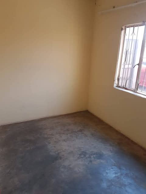 2 bedroom house for rent – ext 25
📍 nex  in Vosloorus