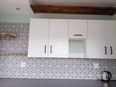 To rent in ext 5. 
3 bedrooms with bics.
1   in Ennerdale