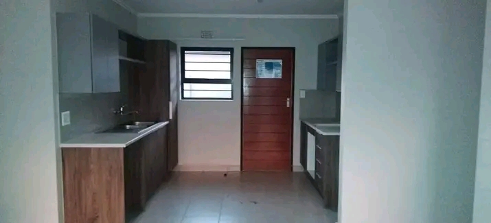 3 bedrooms house for rental is now available   in Protea Glen