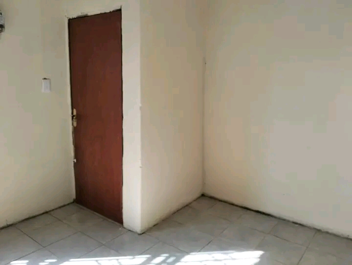 Rooms available to rent in ext 7b close to tr  in Orange Farm