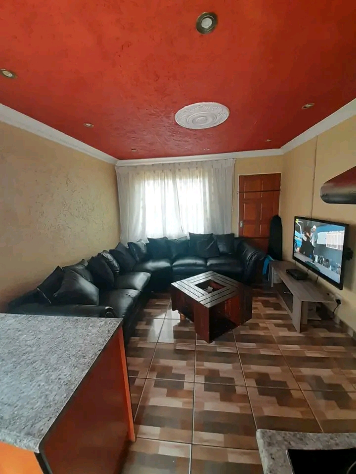 🏡house rental available🏡 availability:   in Windmill Park