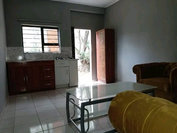 1 bedroom cottage to let in glen austin. rent  in Midrand