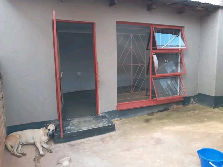 A specious room in hospital view available fo  in Tembisa