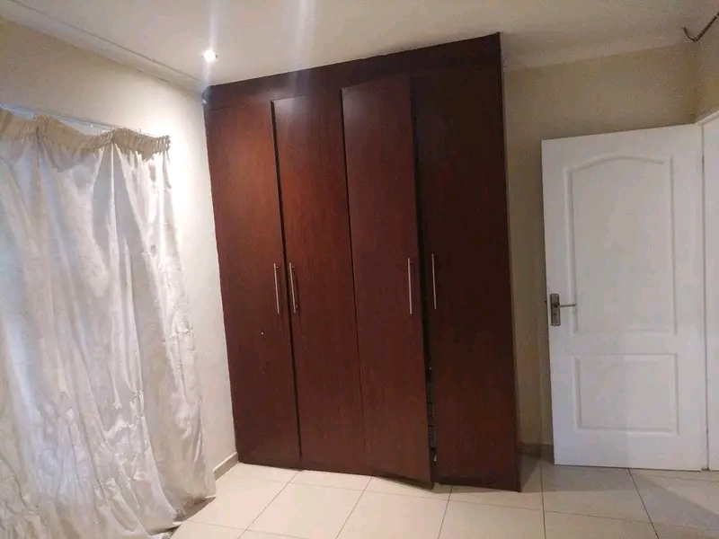 House for rental in cosmo city ext 10 

3 b  in Cosmo City