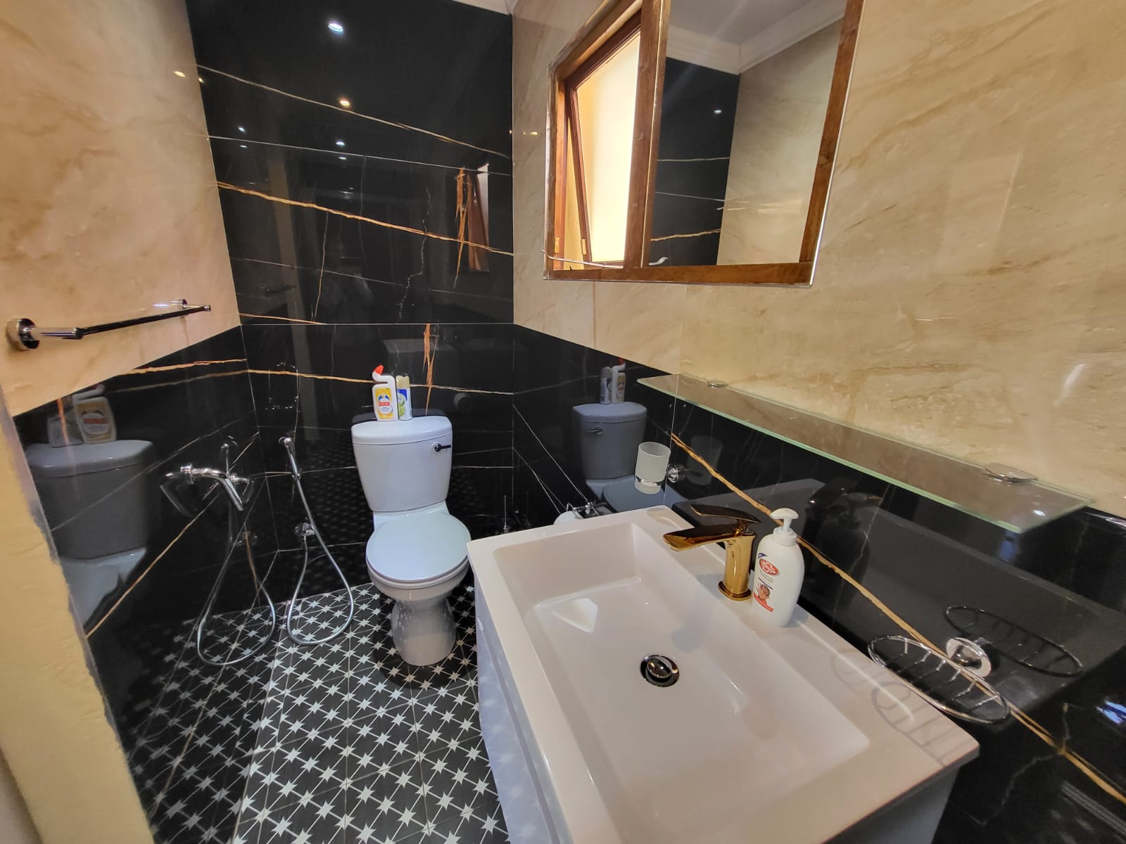 Gem of manor - short term self-catering accom  in Durban