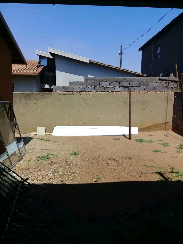 2 bedroom house immediately available for ren  in Protea Glen