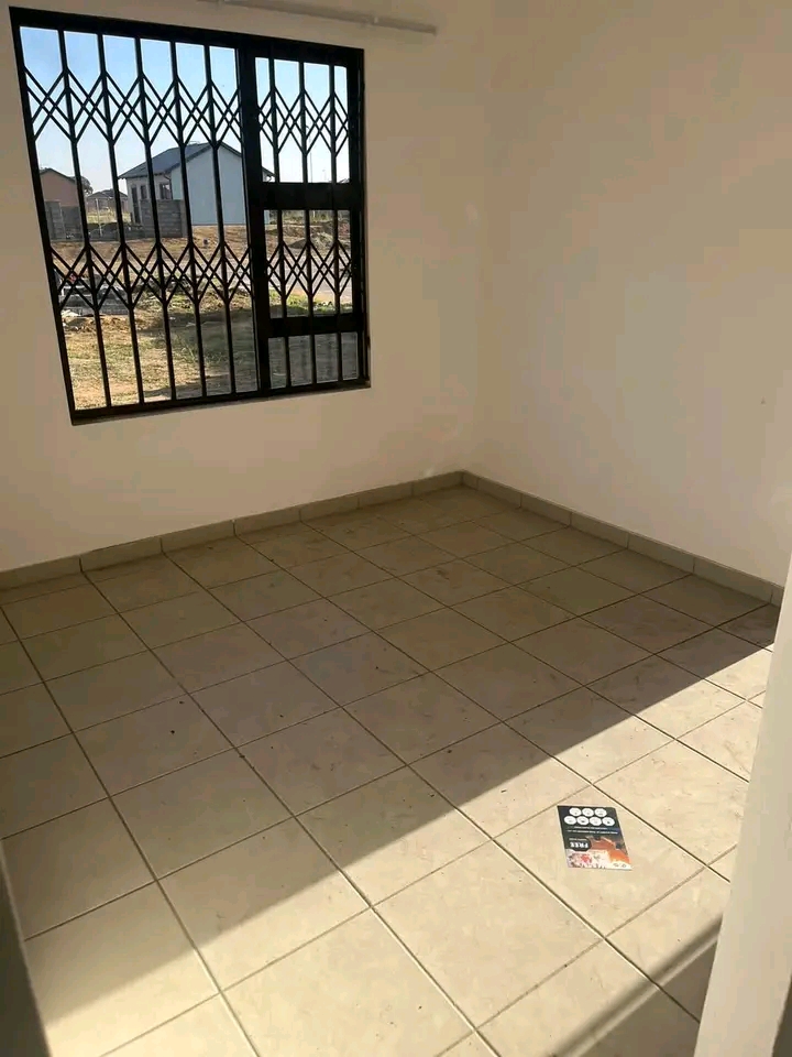 🎉🎉newly built house available for renta  in Windmill Park