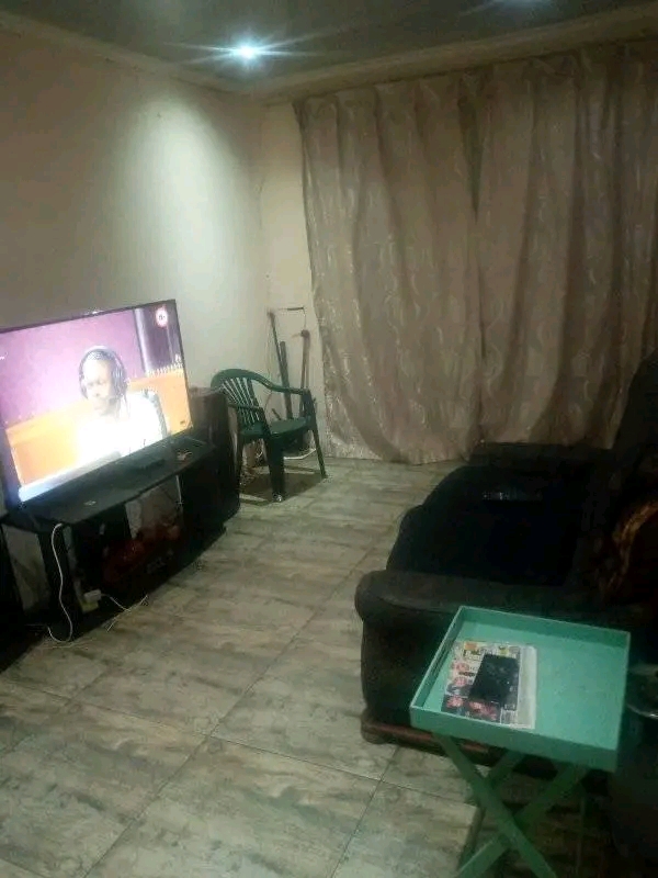 House to rent available for r4000 at ext 3. n  in Dobsonville