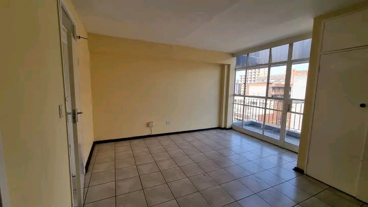 Exclusive offer on bachelor apartments
locat  in Hillbrow