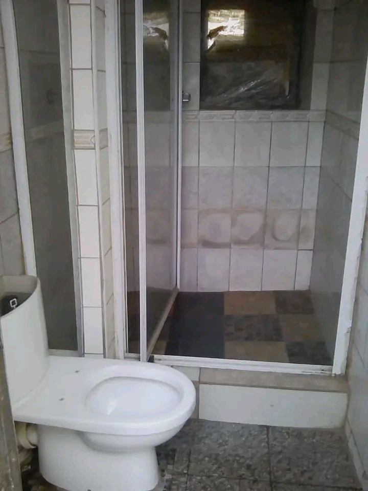 2 separate rooms available for rental in the   in Protea Glen