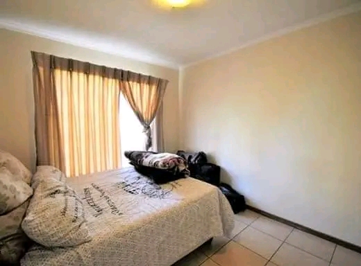 Pimville zone 2 3 bedroom house for rent in s  in Pimville