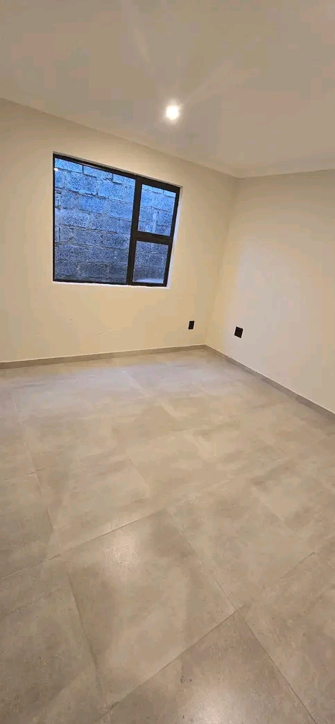 3 bed 1 bath house available for rent.
rent   in Alexandra