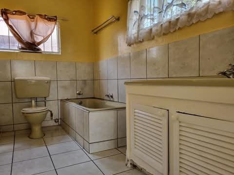 Cottage for rental kempton. 
a spacious open  in Birchleigh