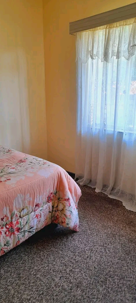 1 room at a commune house available immediate  in Vanderbijlpark