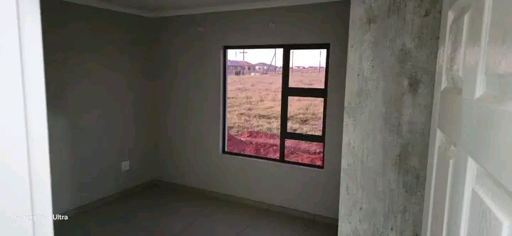 2 bedroom house available for rental at ext 5  in Protea Glen