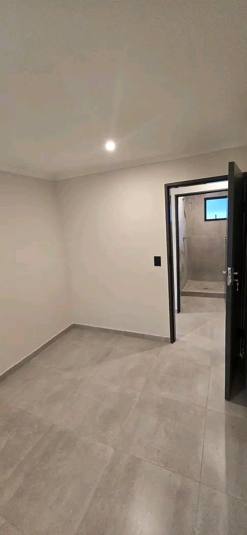 3 bed 1 bath house available for rent.
rent   in Alexandra
