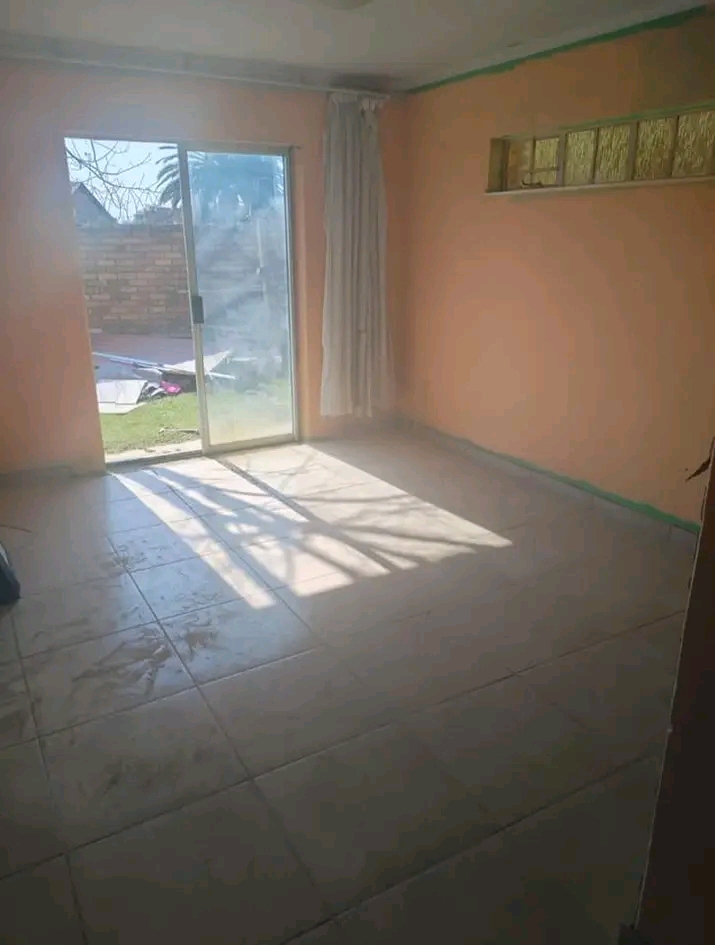 1 bedroom cottage with fitted kitchen, fitted  in Birch Acres