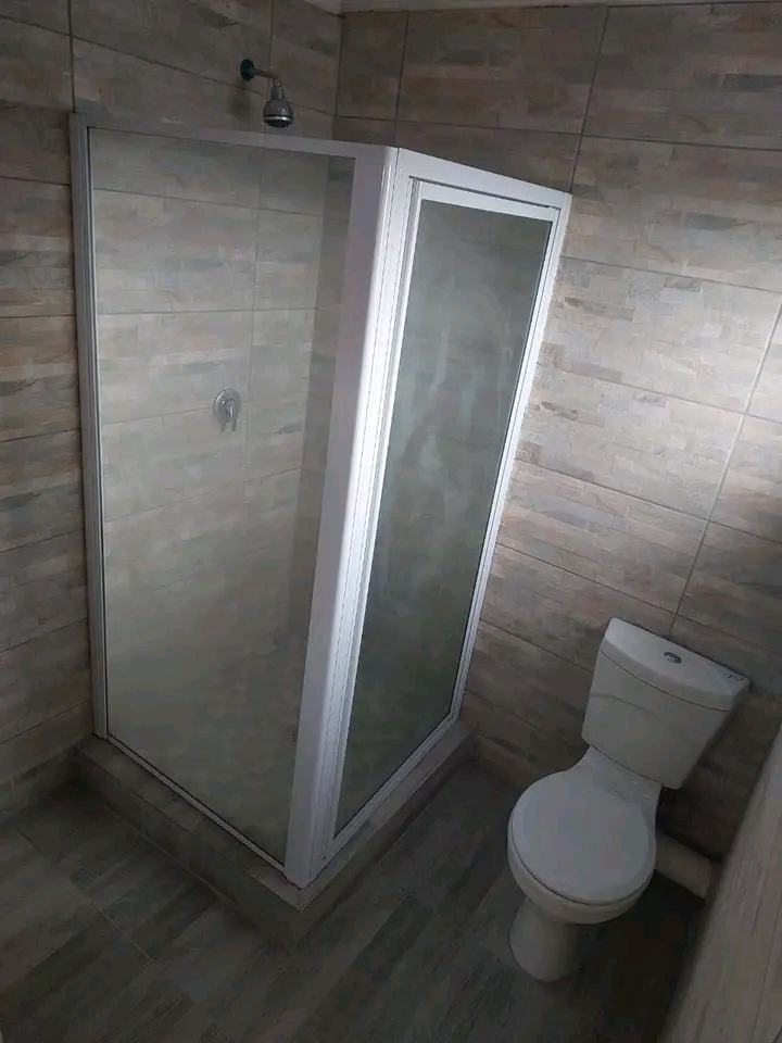 Bachelor flats to rent at ext.31 for r2300 pl  in Protea Glen