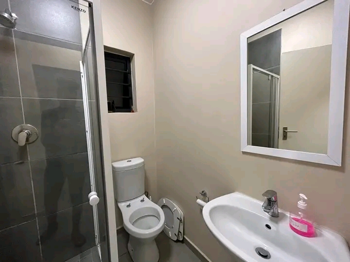 Modern 2 bedroom 2 bathroom apartment availab  in Midrand