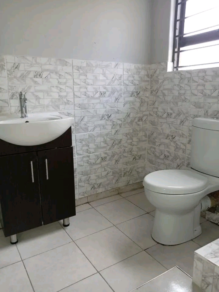 1 bedroom cottage to let in glen austin. rent  in Midrand
