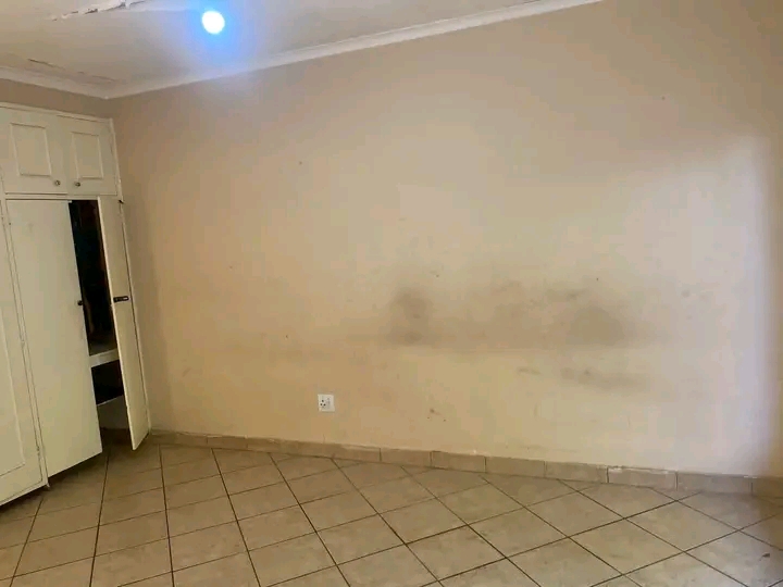 3 bedroom house for rent available now at the  in The Hill