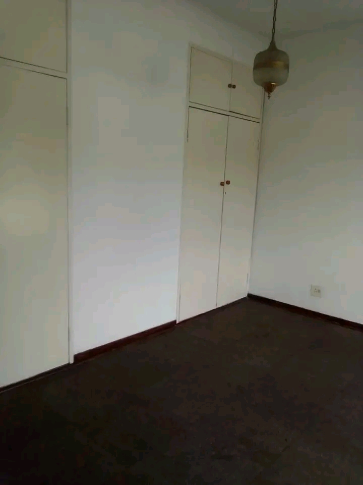 Spacious 2bed ground floor flat available for  in Turffontein