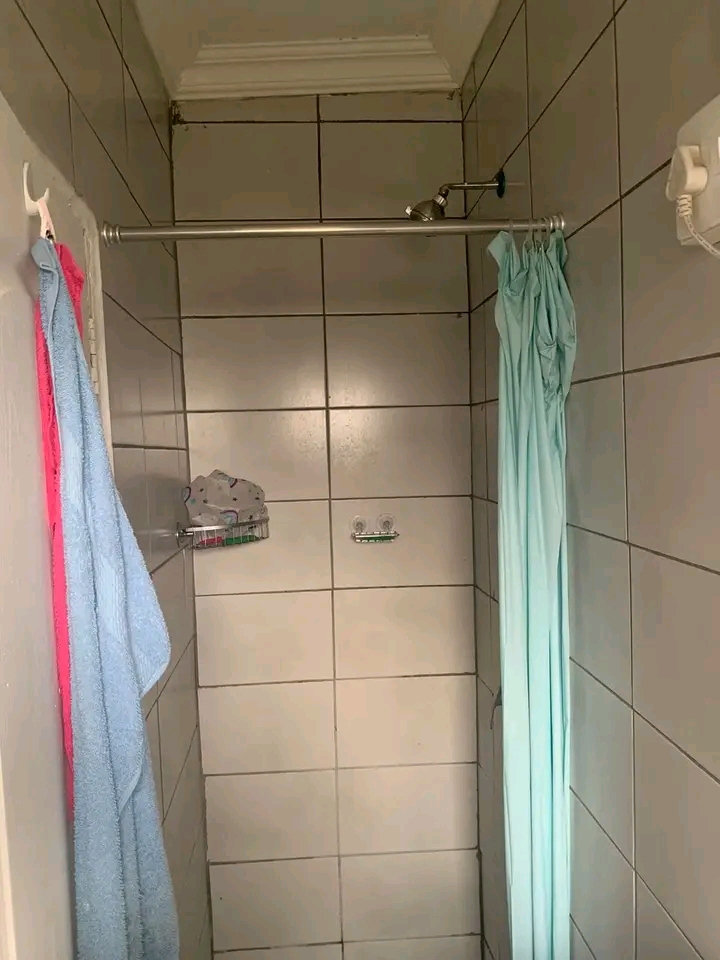 A spacious neat bachelor s apartment
*rent :  in Birch Acres