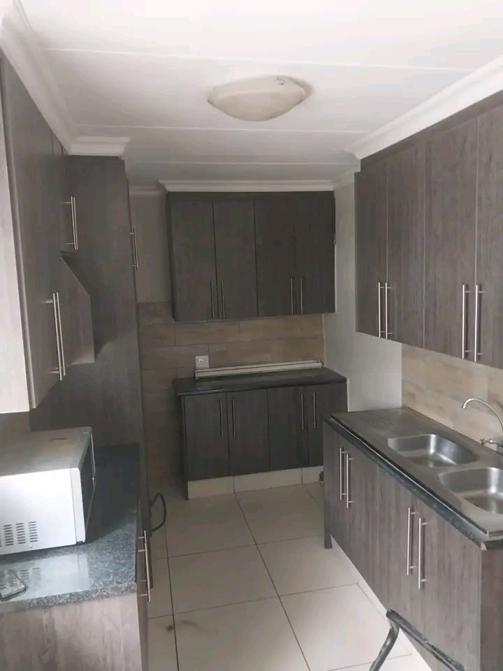 1 bedroom flat available for rental at 
 kem  in Birchleigh North