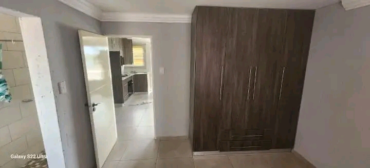 1 bedroom cottage apartment available for ren  in Protea Glen