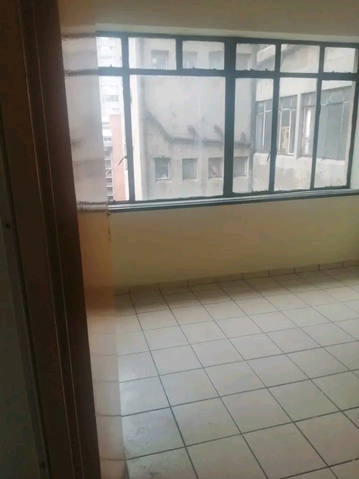 For nice and clean 1 bedroom flats. philadelp  in Johannesburg