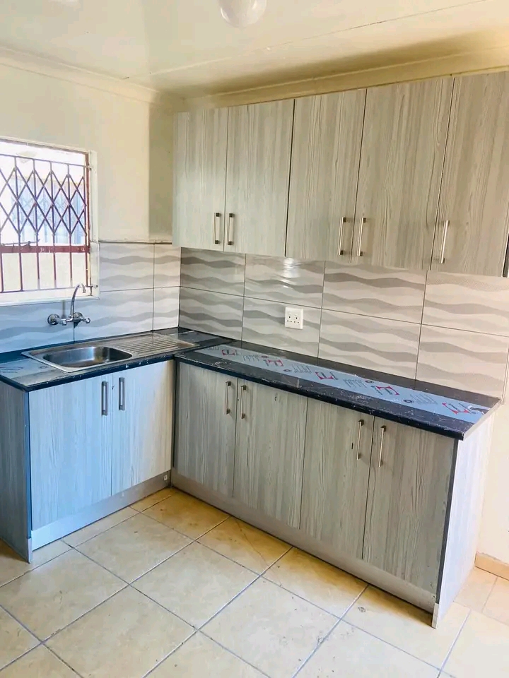 1 bedroom unit with separate kitchen and bath  in Birch Acres