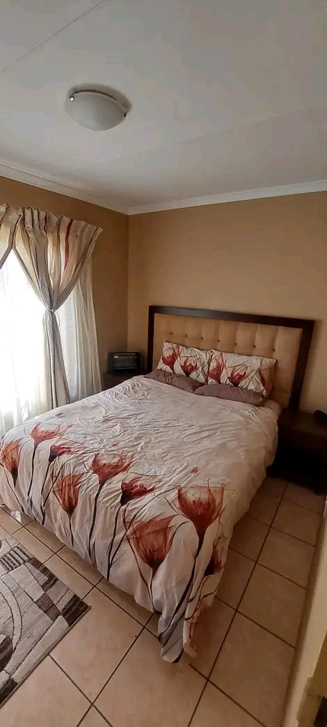 A 2 bedroom house to rent in ext 5 ( known as  in Vosloorus