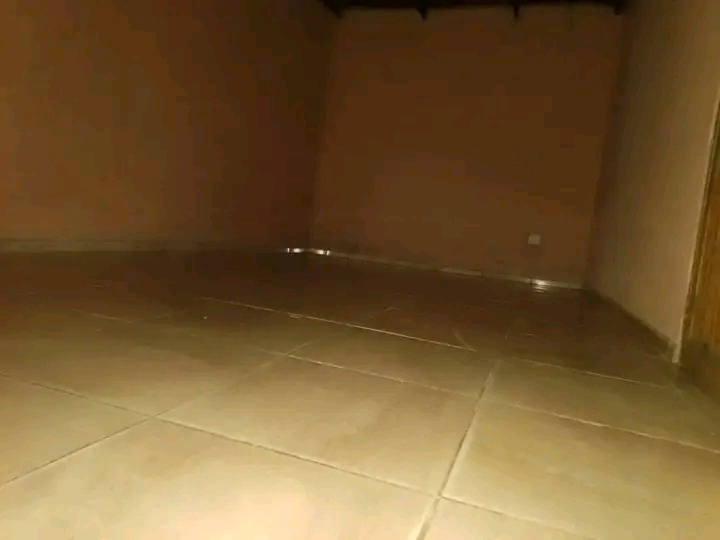 Garage room available in braamfischer phase 4  in Bramfischerville