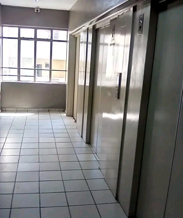 1 bedroom flat to let | cnr jepee&von willeig  in Johannesburg