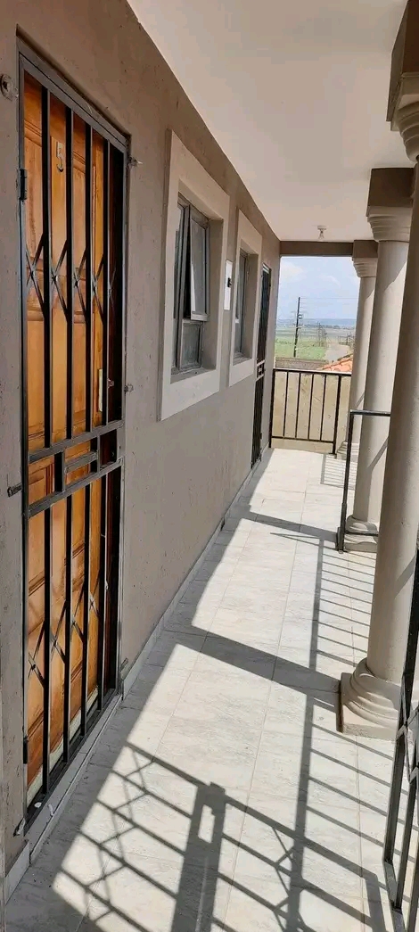 Room available for rental at ext20 
* shower  in Protea Glen
