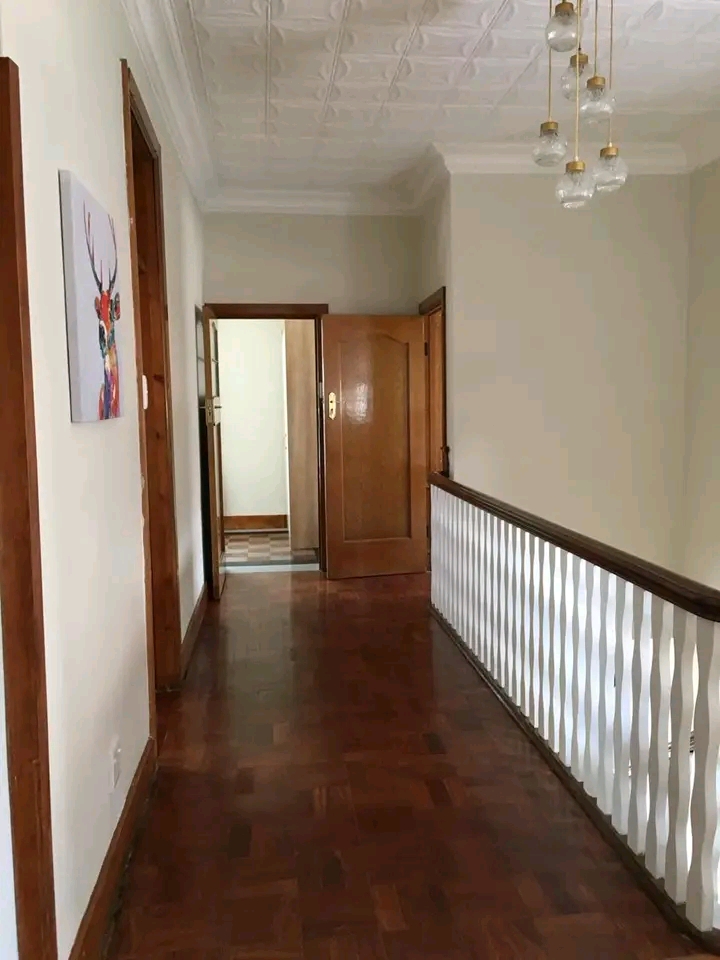 Professional house share for single person 
  in Sydenham