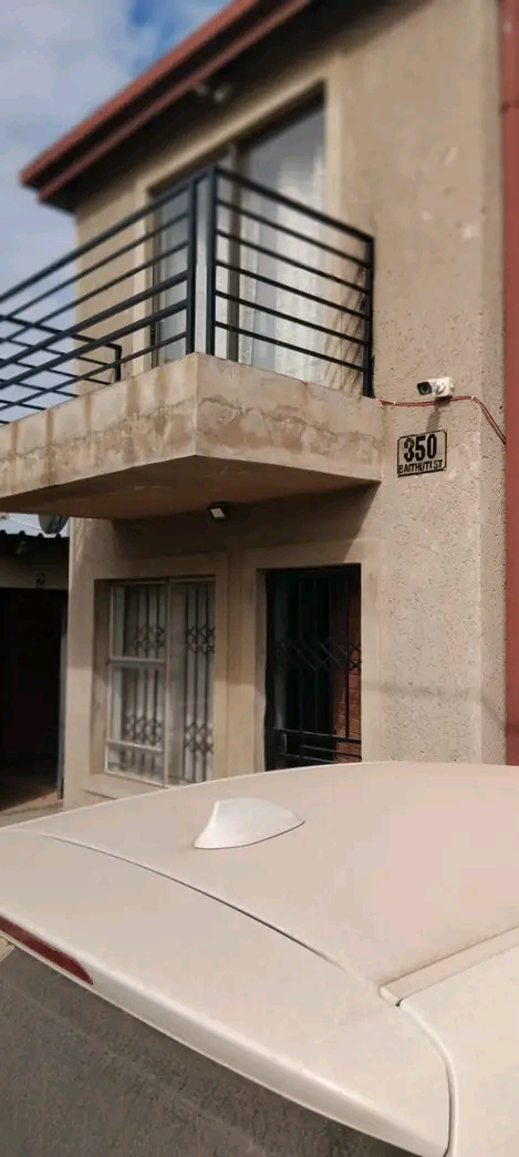 Bachelors available for rent 🏠 olievenbosc  in Centurion