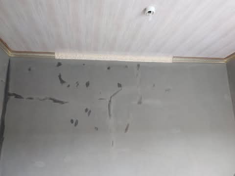 Standard room available ext9 walkable distanc  in Ivory Park
