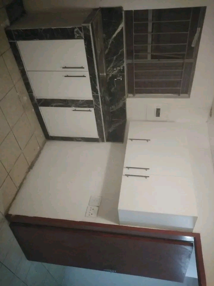 Flats to let in number 2 norman street
1 bed  in Rosettenville