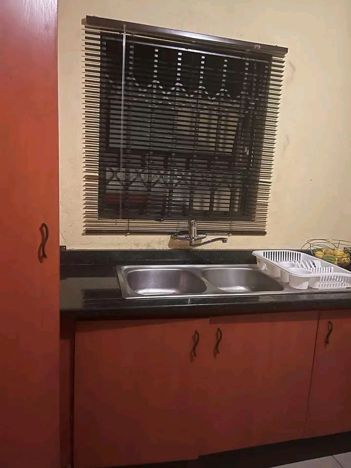 Nice room inside a 3 bedroom house sharing ki  in Diepkloof