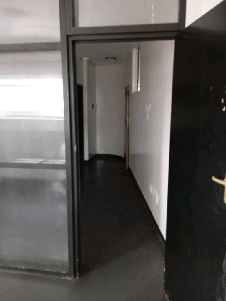 Bachelors, 1 bedrooms and 2 bedrooms availabl  in Marshalltown