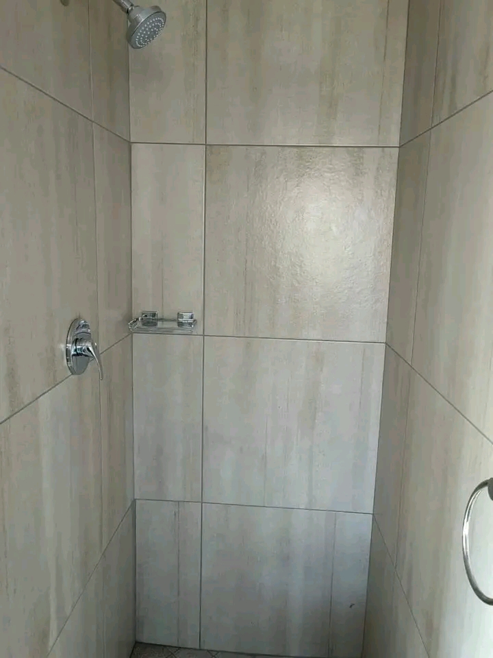 New built 1 bedroom cottage, now available
  in Vosloorus