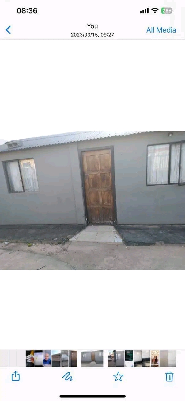 3000 4 rooms house to rent immediately old do  in Dobsonville