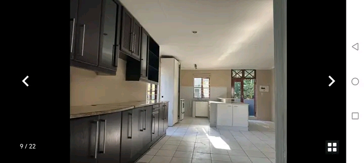 Cottage, randburg 
2.5bedroom 1bath 2carpot   in Ferndale