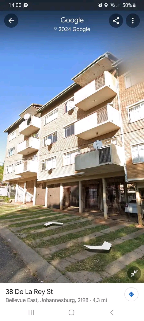 Room available immediately in sharpstreet app  in Yeoville