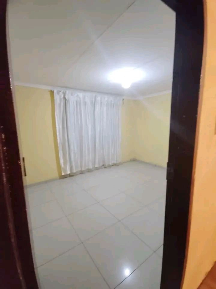 2 bedroom house available for rental in marim  in Vosloorus