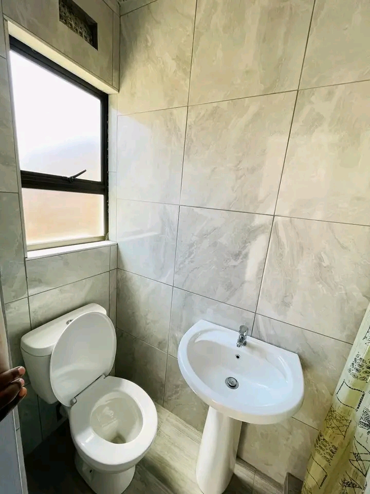 Room to rent📍newly built room available to  in Protea Glen