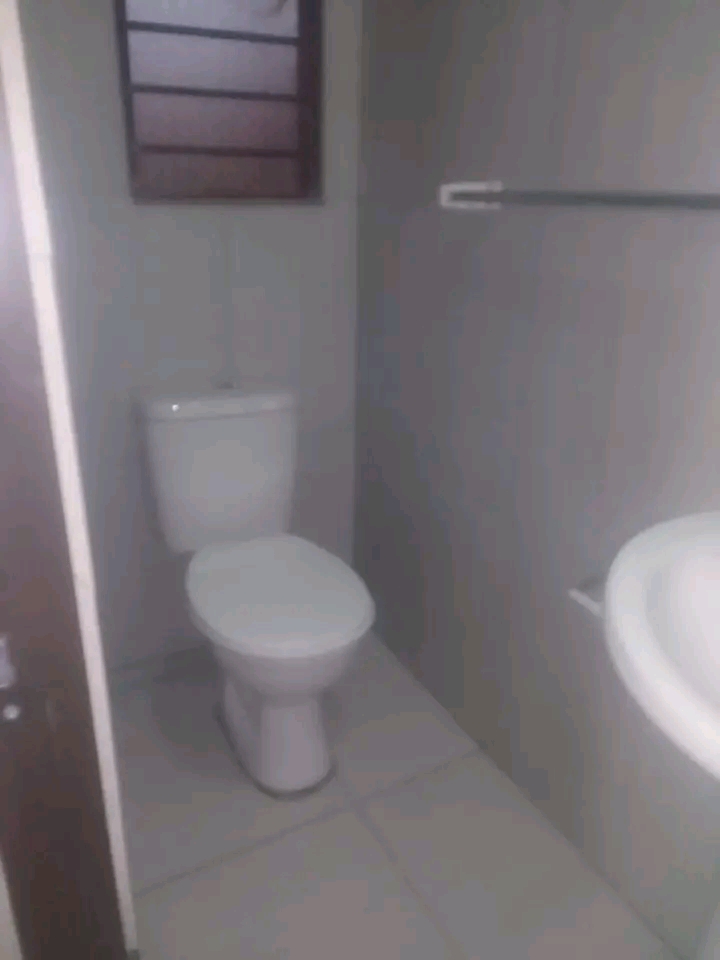 Next to ubuntu kraal 2 bedrooms with built in  in Orlando West